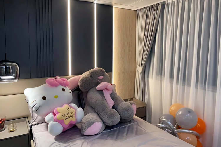 中國內(nèi)地出生現(xiàn)是香港身份，現(xiàn)要在澳門結(jié)婚怎么辦理中英文出生公證書呢？